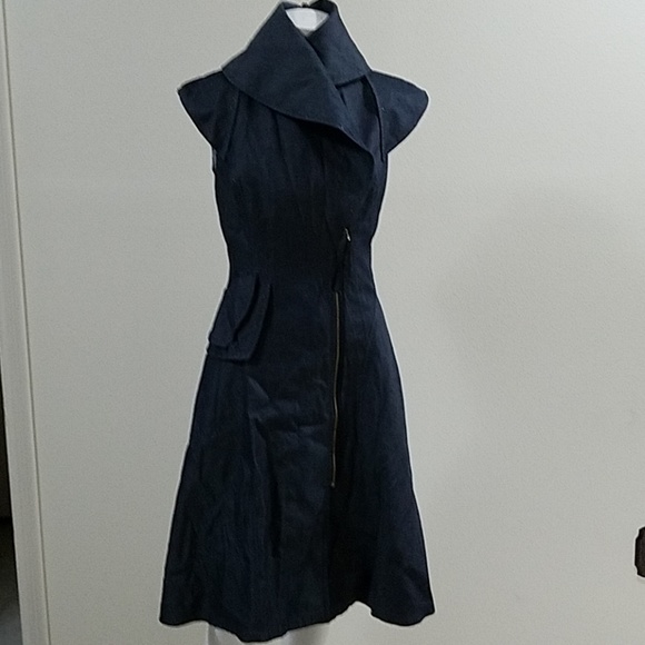 DRESS - Picture 2 of 8